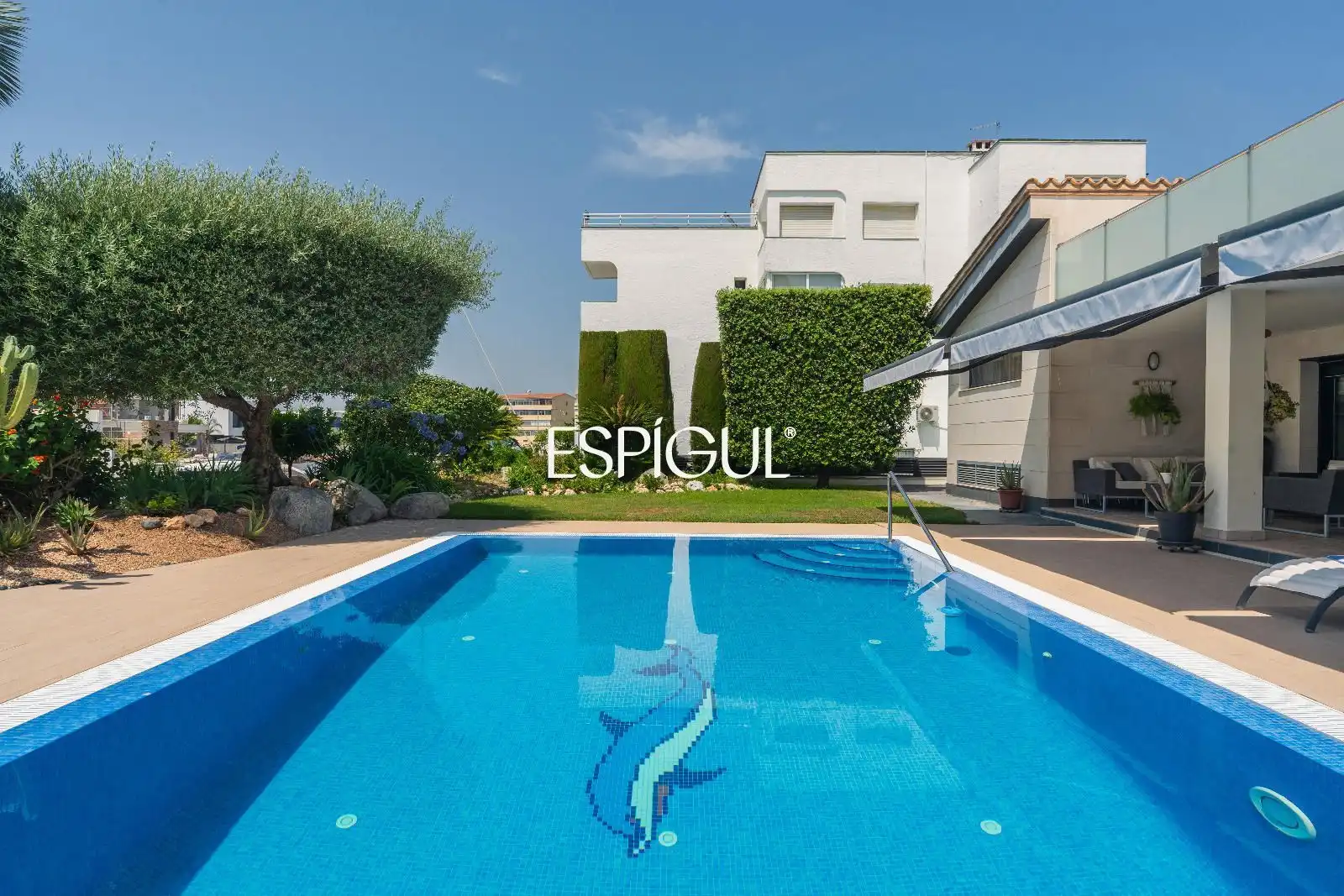 Piscina de Casa o xalet en venda en Roses amb Aire condicionat, Calefacció i Terrassa