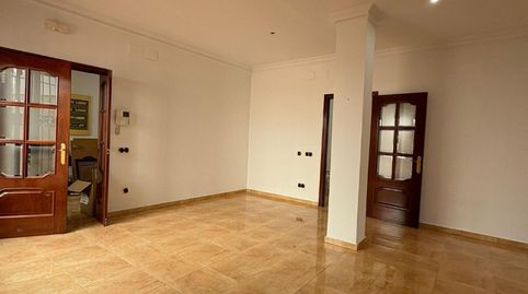 Foto 2 von Einfamilien-Reihenhaus zum Verkauf in Carmona, Sevilla