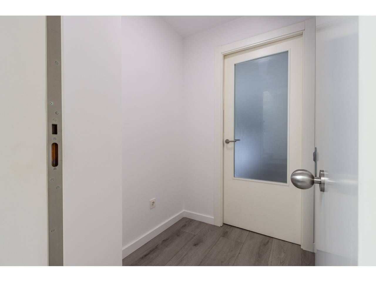 Duplex for sale in Terrassa  with Air Conditioner, Heating and Parquet flooring