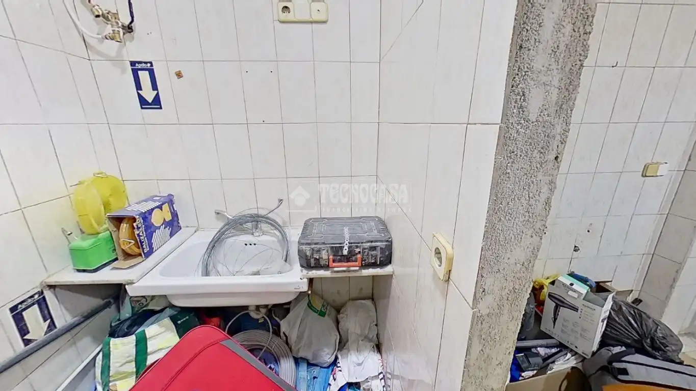 Bany de Local en venda en Manresa