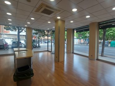 Local comercial de lloguer a Logroño - Torremuña