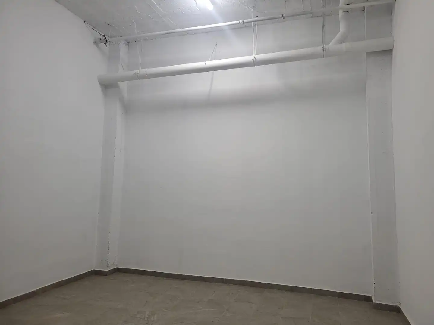 Storage room for sale in Zaragoza