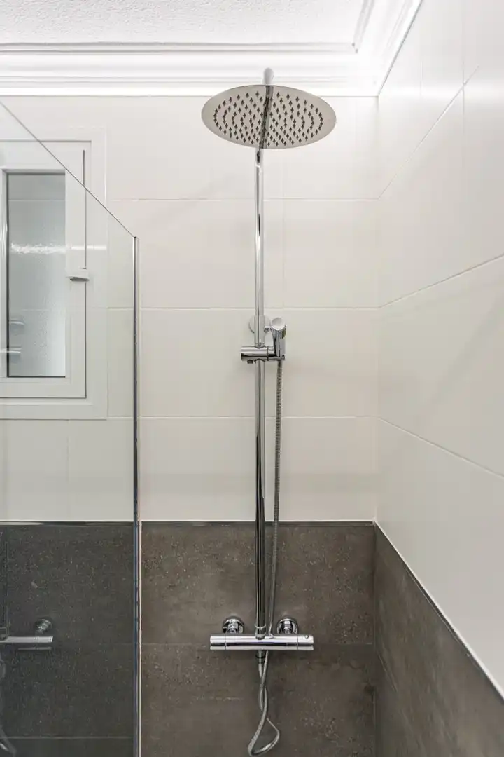 Bathroom of Flat for sale in Murcia  with Air Conditioner, Heating and Furnished