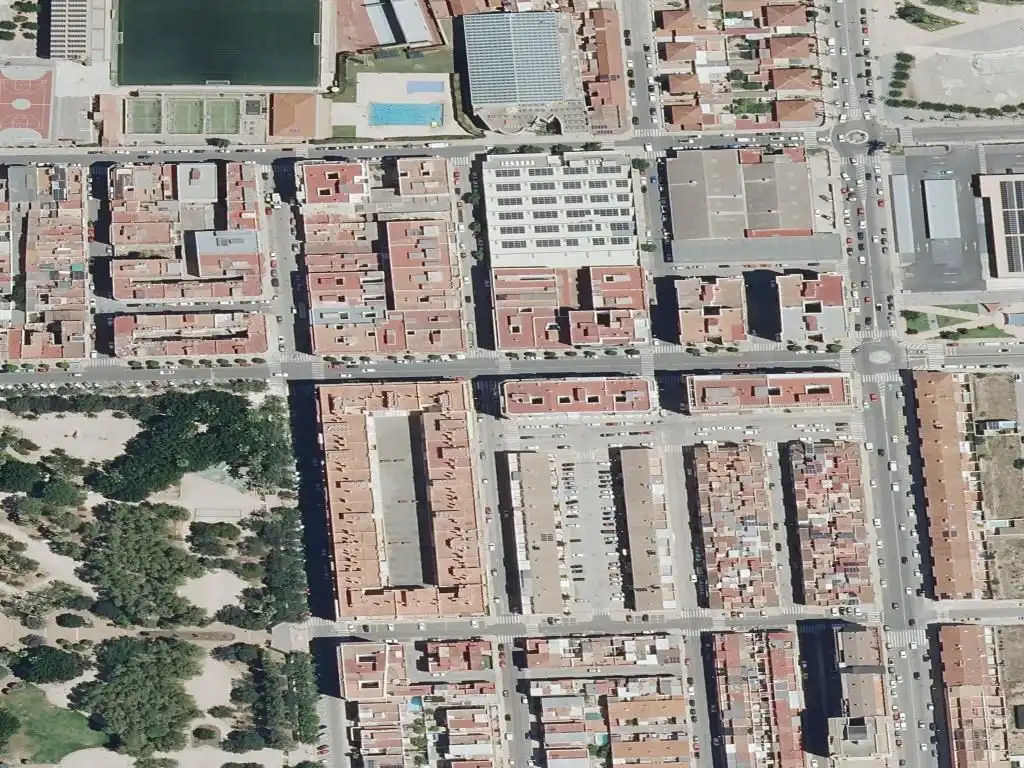 Wohnung zum Verkauf in AVINGUDA DEL PARC 10, imagen 2