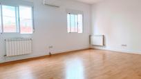 Sala d'estar de Pis de lloguer en  Madrid Capital amb Aire condicionat i Calefacció