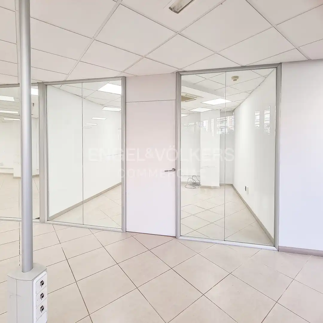 Oficina de alquiler en Eixample