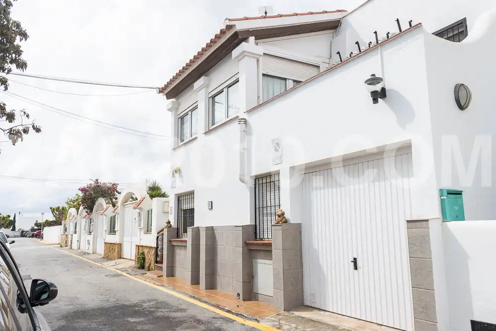 Einfamilien-Reihenhaus zum Verkauf in Calle Esquimo, El Palmeral