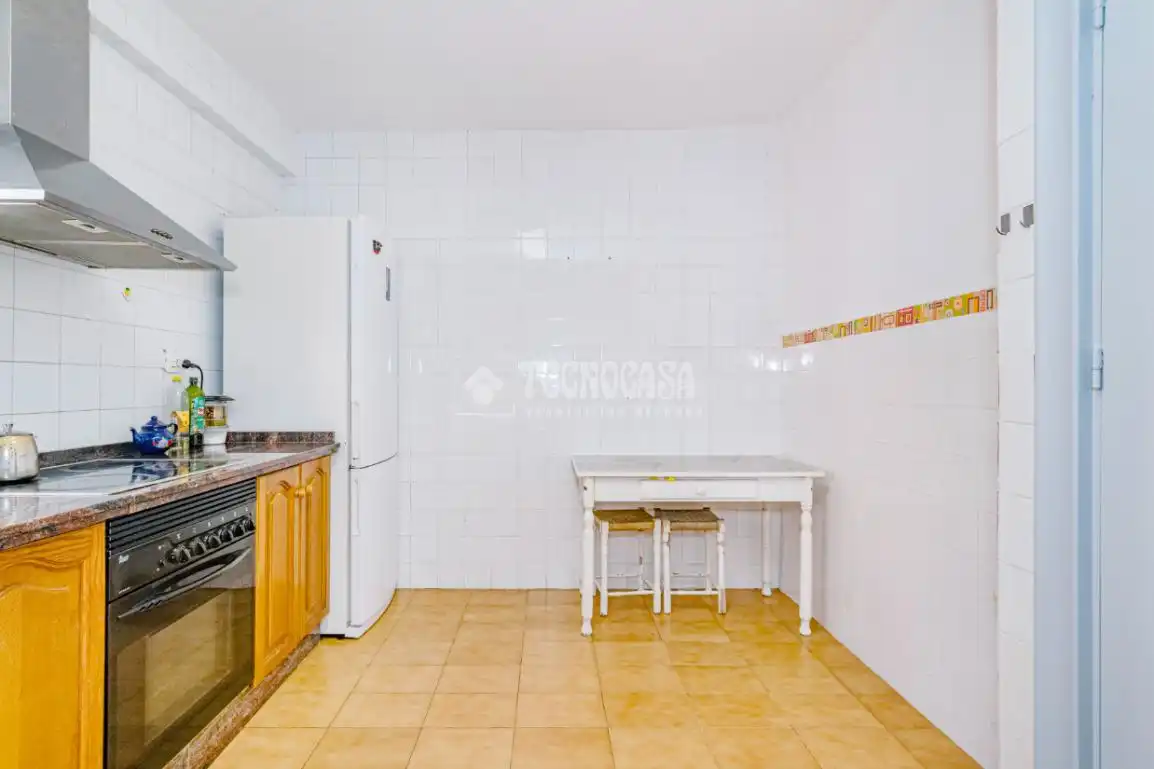 Cocina de Piso en venta en Granada con Aire acondicionado y Balcón