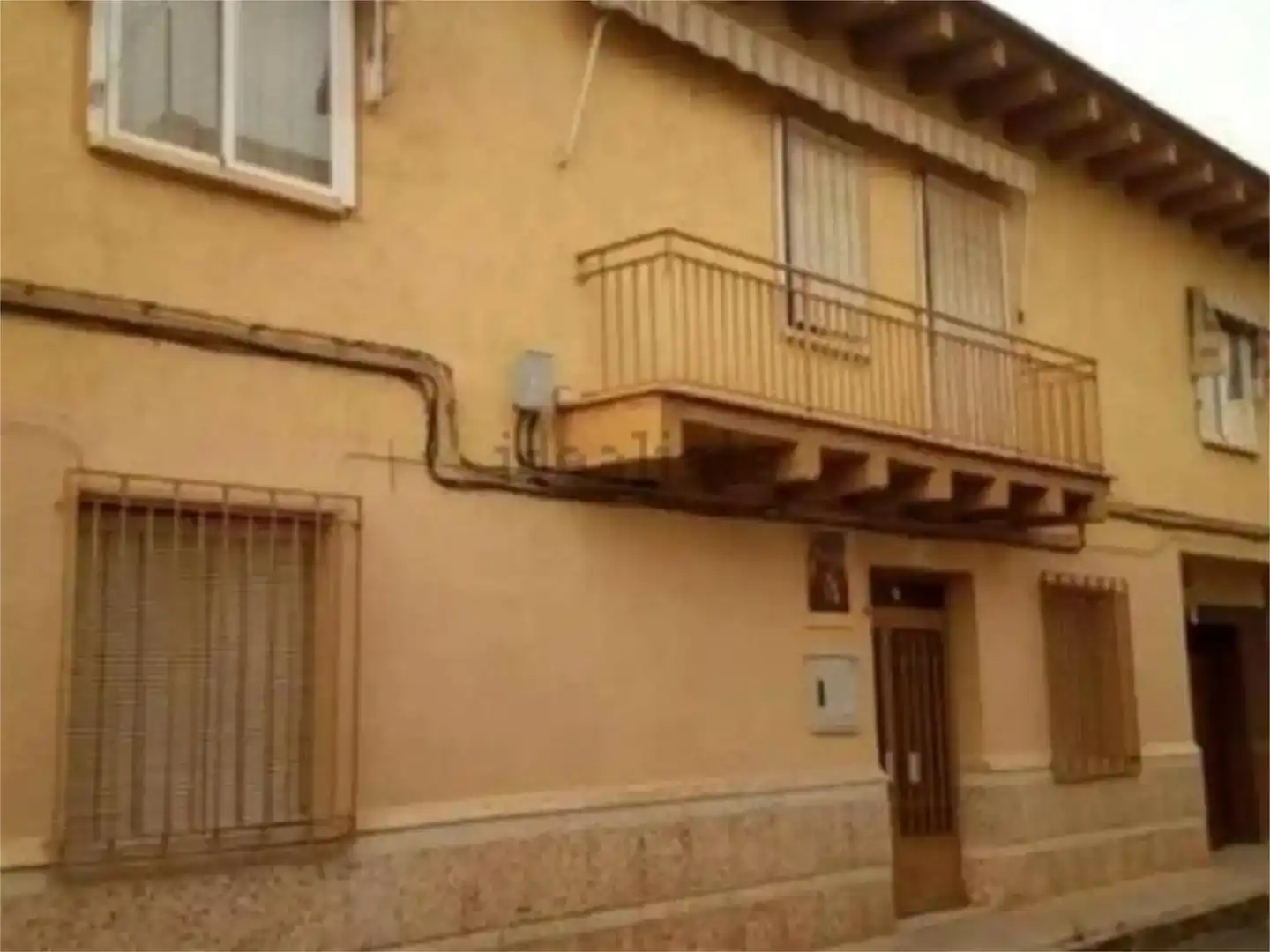 Vista exterior de Dúplex en venta en Daimiel con Aire acondicionado, Trastero y Balcón
