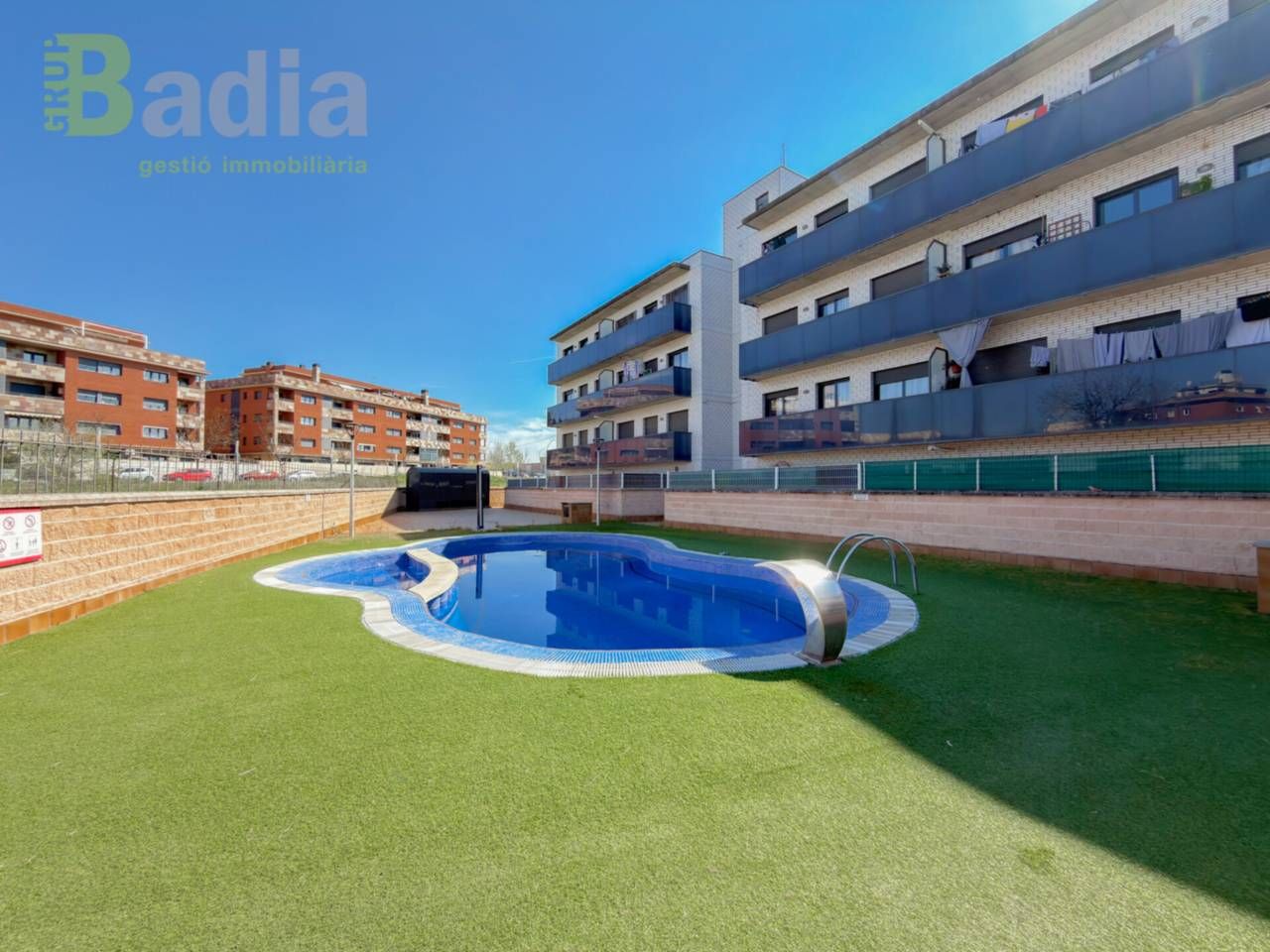 Schwimmbecken von Wohnung zum Verkauf in Alcarràs mit Klimaanlage, Heizung und Abstellraum