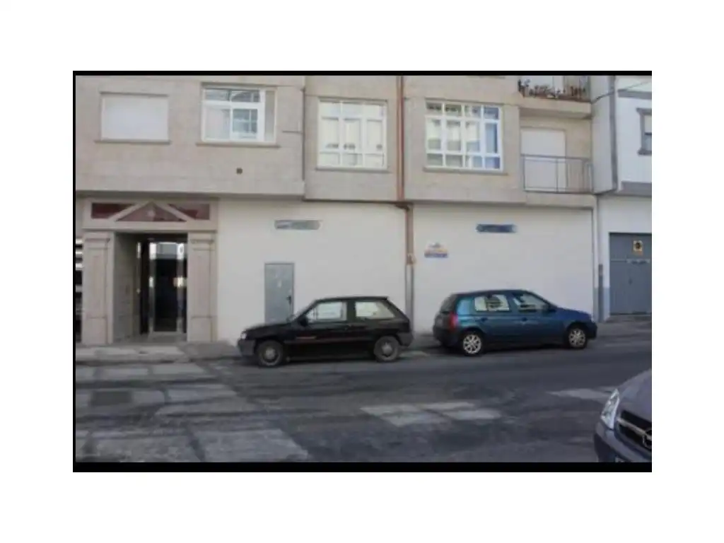 Local comercial en venda a Avenida Santiago