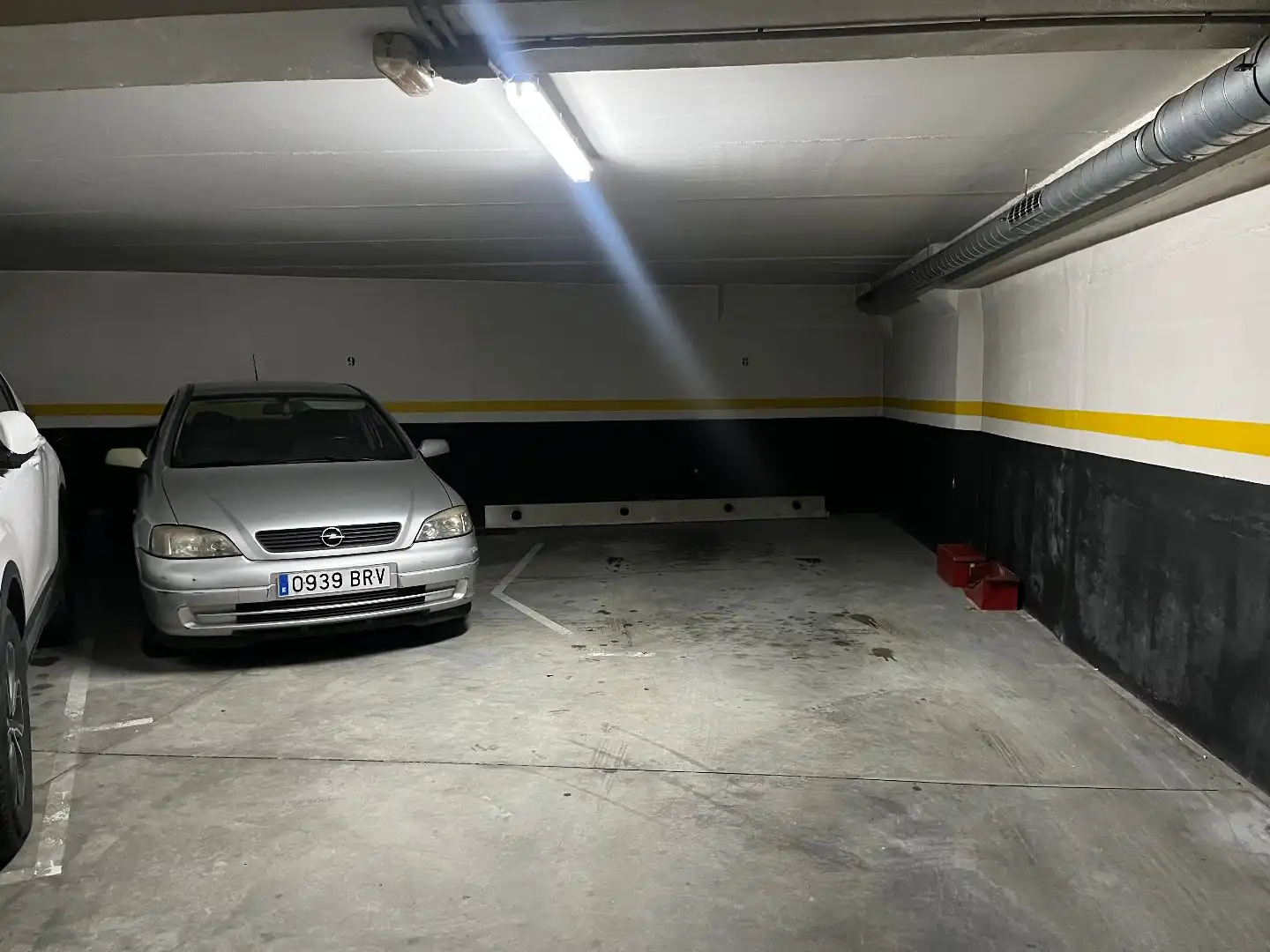 Parking of Garage for rent in Santiago de Compostela 