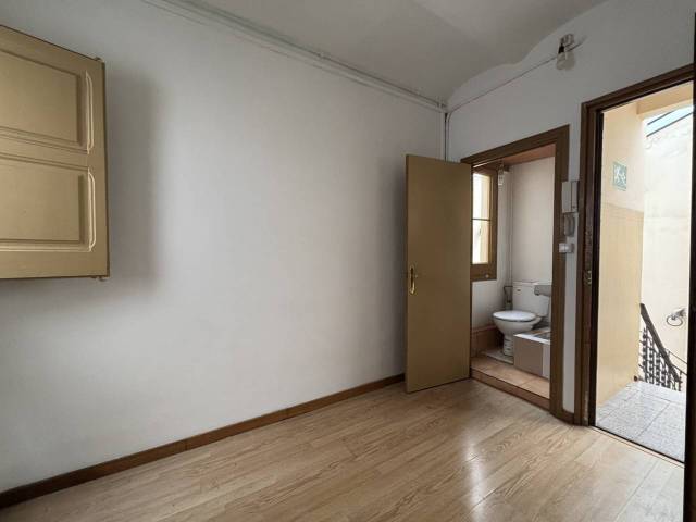 Oficina en Alquiler en navas de tolosa en El Clot