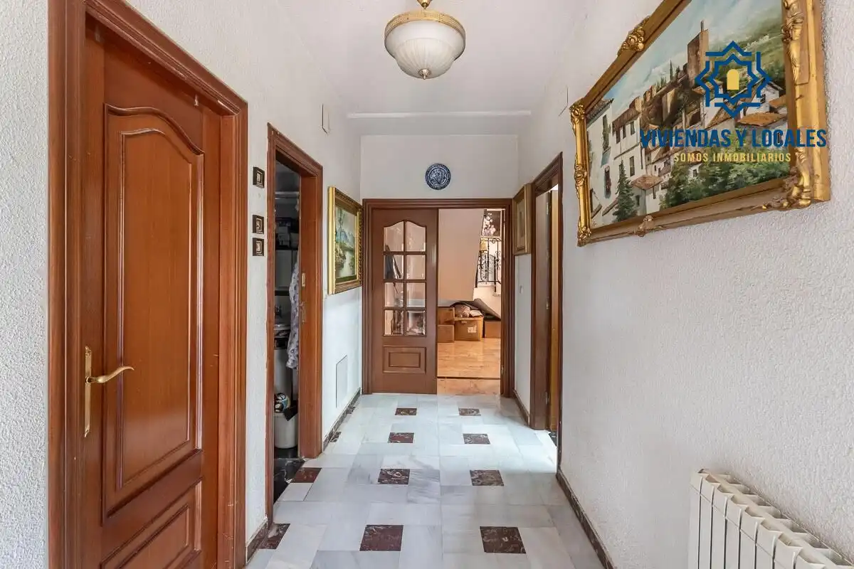Villa mit Terrasse zum Verkauf in Barrio de la Vega, imagen 16