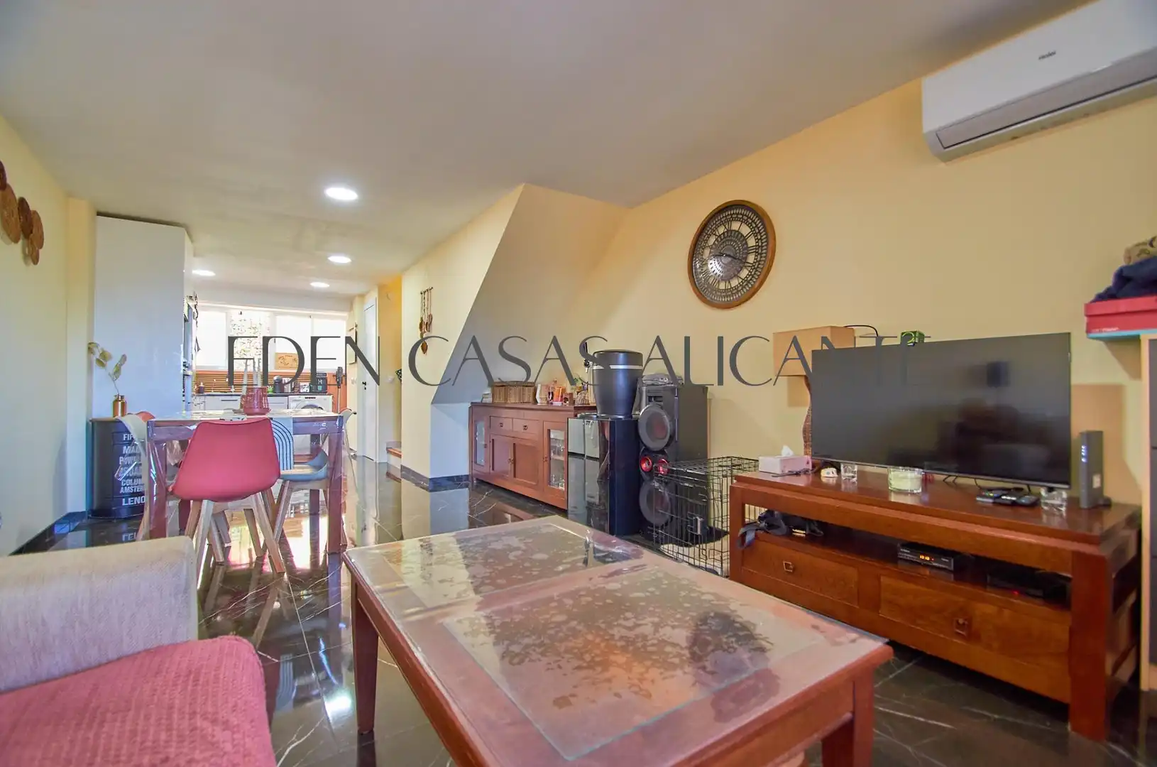Casa adosada en venta en El Campello con Aire acondicionado, Jardín privado y Terraza