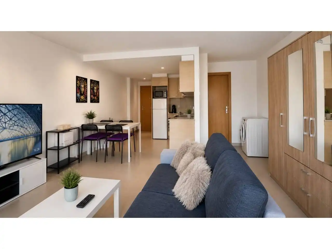 Sala de estar de Estudio en venta en Girona con Trastero
