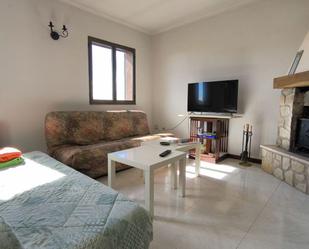 Living room of House or chalet for sale in Lapoblación  with Heating, Terrace and Furnished