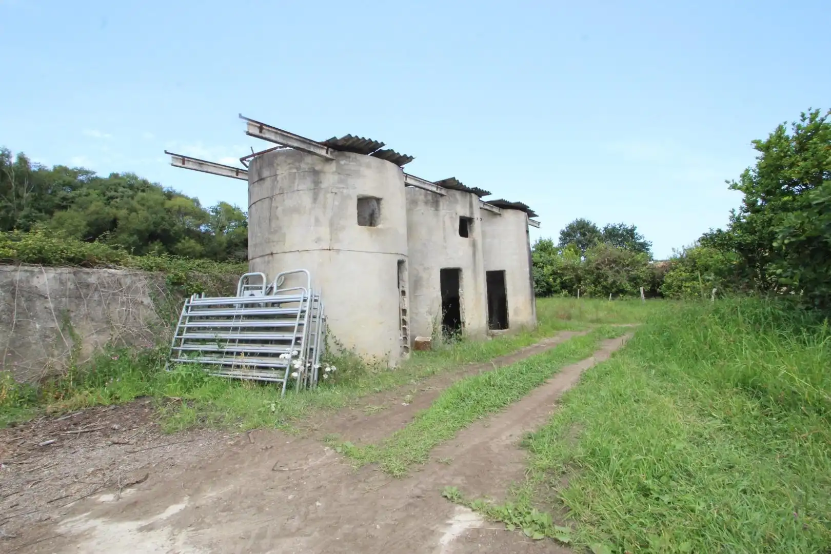 Vista exterior de Casa o chalet en venta en Ruiloba con Jardín privado
