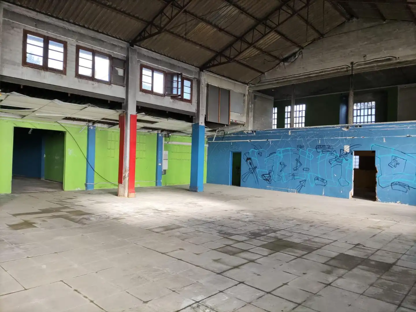 Fabrikhallen zum Verkauf in Cr/ Alcolea del Pinar, Ponent