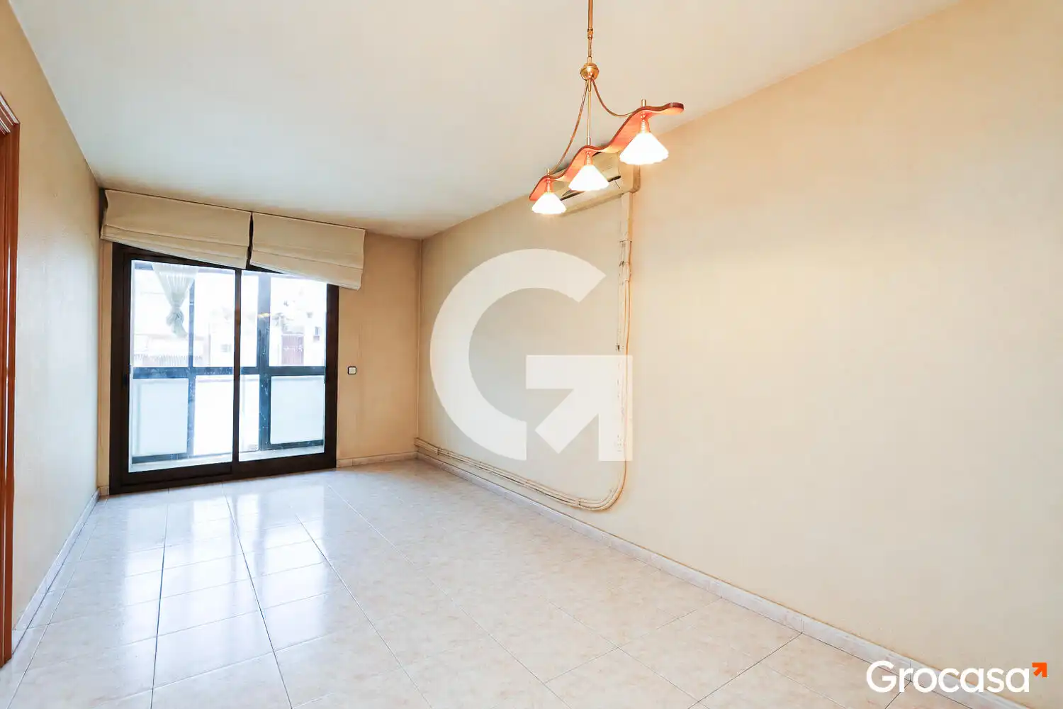 Sala d'estar de Pis en venda en Sant Boi de Llobregat amb Aire condicionat, Calefacció i Forn