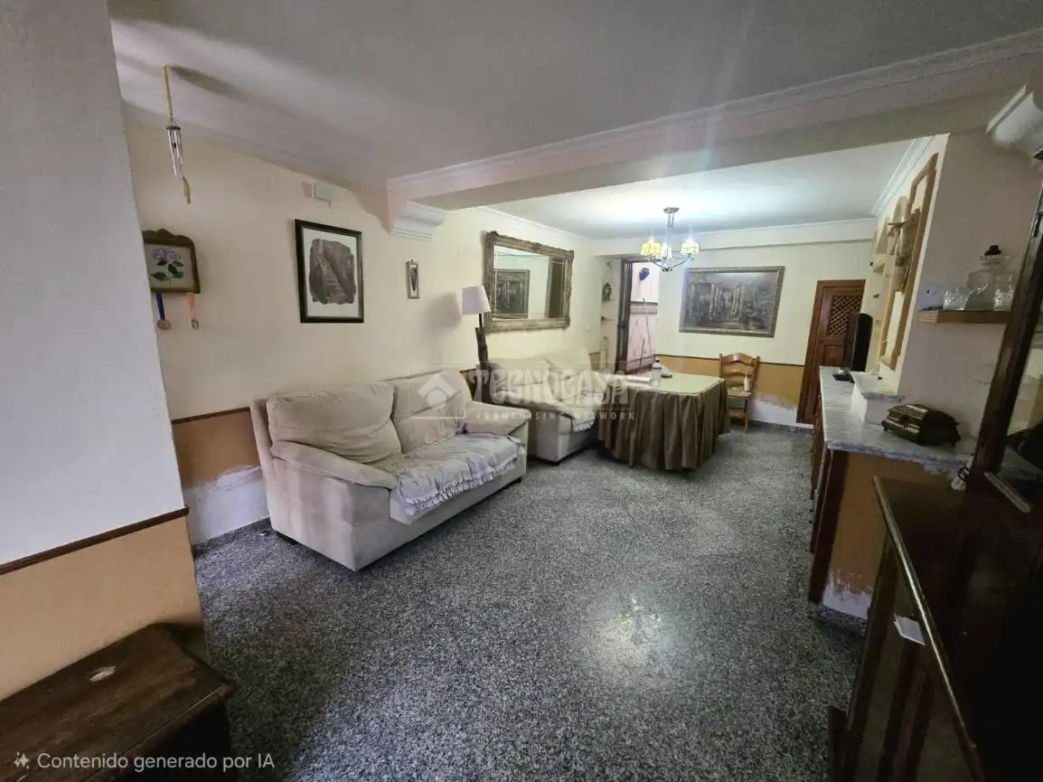 Sala d'estar de Casa adosada en venda en Morón de la Frontera