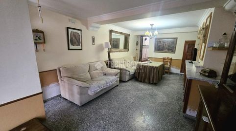Foto 4 de Casa adosada en venta en Morón de la Frontera, Sevilla