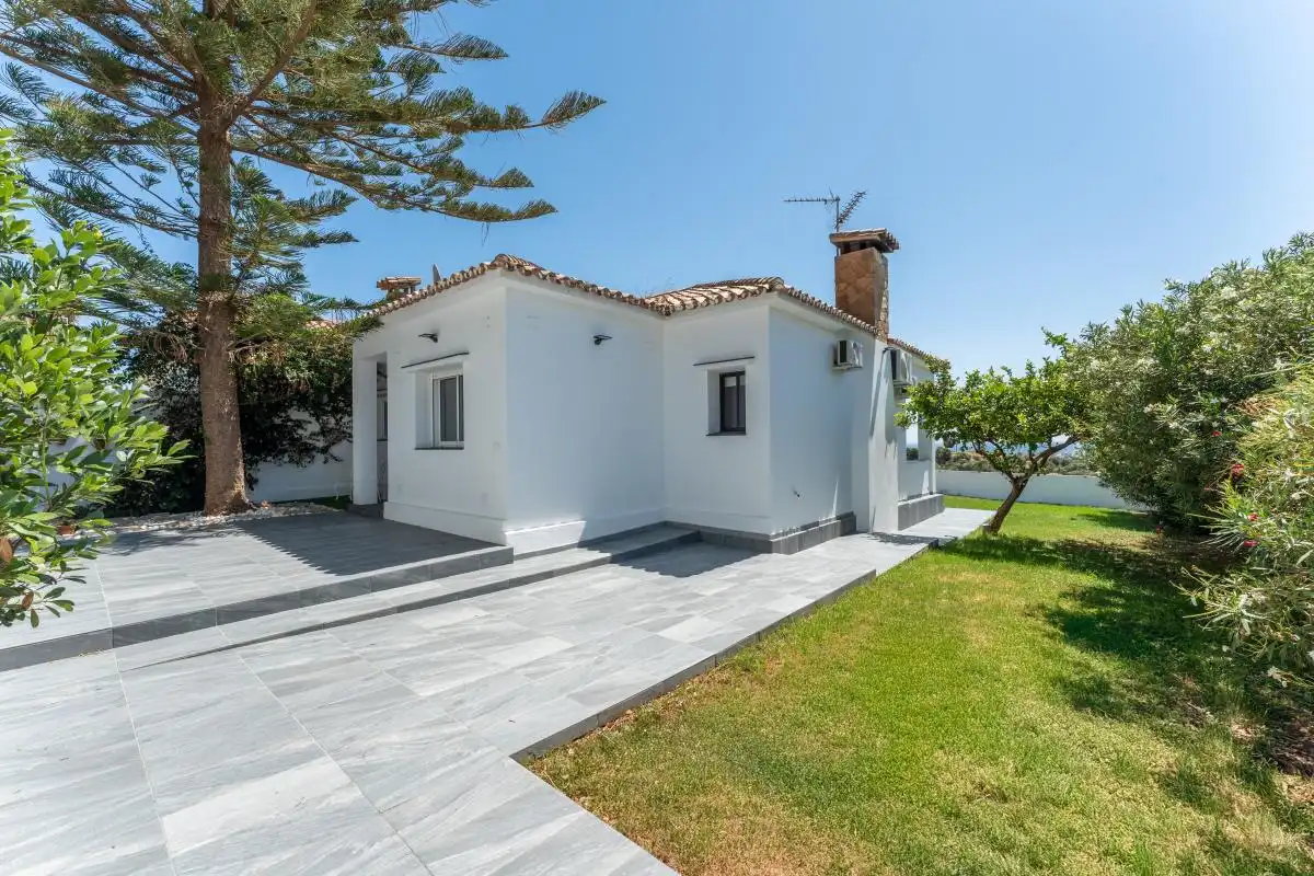 Exterior view of Houses for sale in Málaga  with Air Conditioner, Heating and Private garden