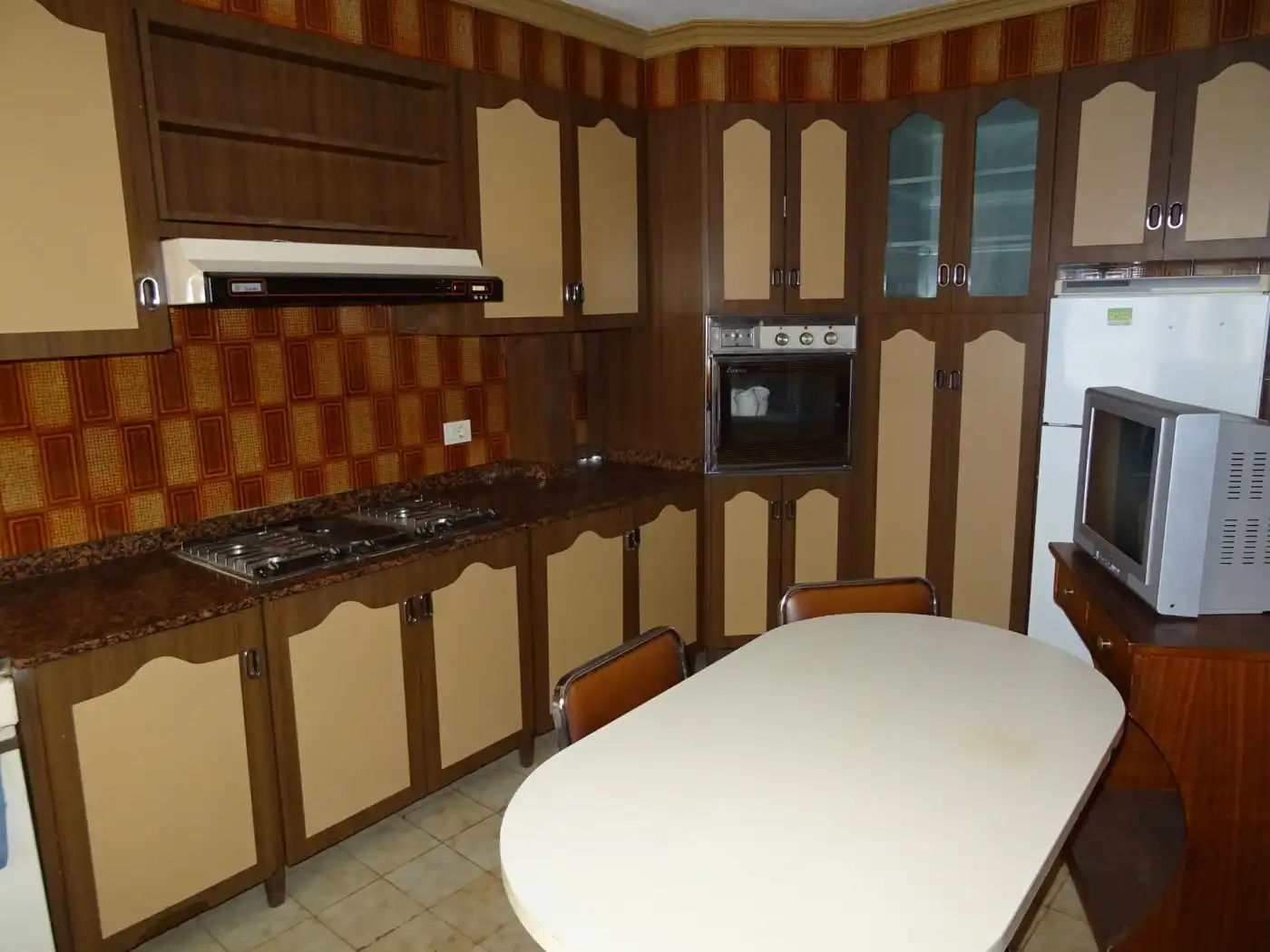 Casa con terraza en venta en Hondón de las Nieves / El Fondó de les Neus, imagen 3