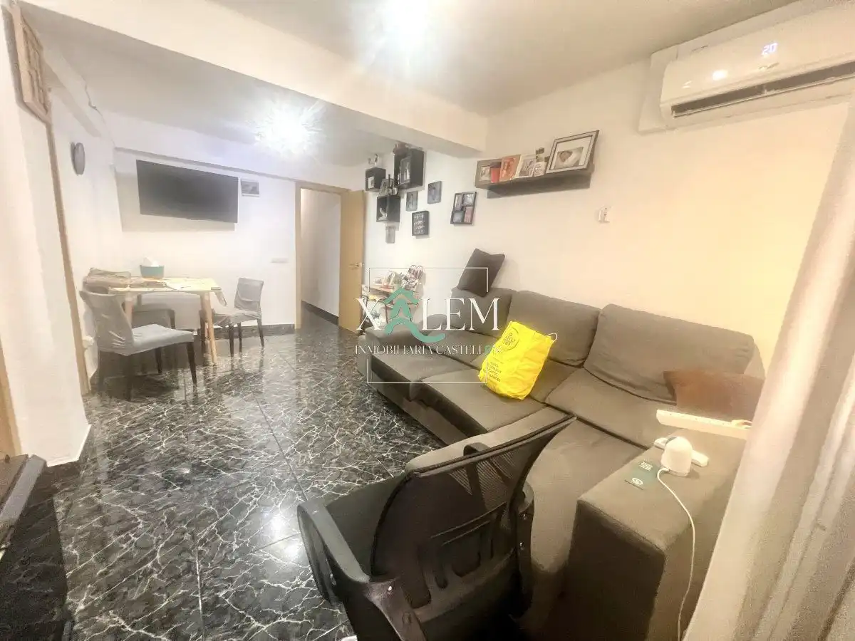 Wohnung zum Verkauf in Castellón de la Plana / Castelló de la Plana mit Terrasse und Balkon