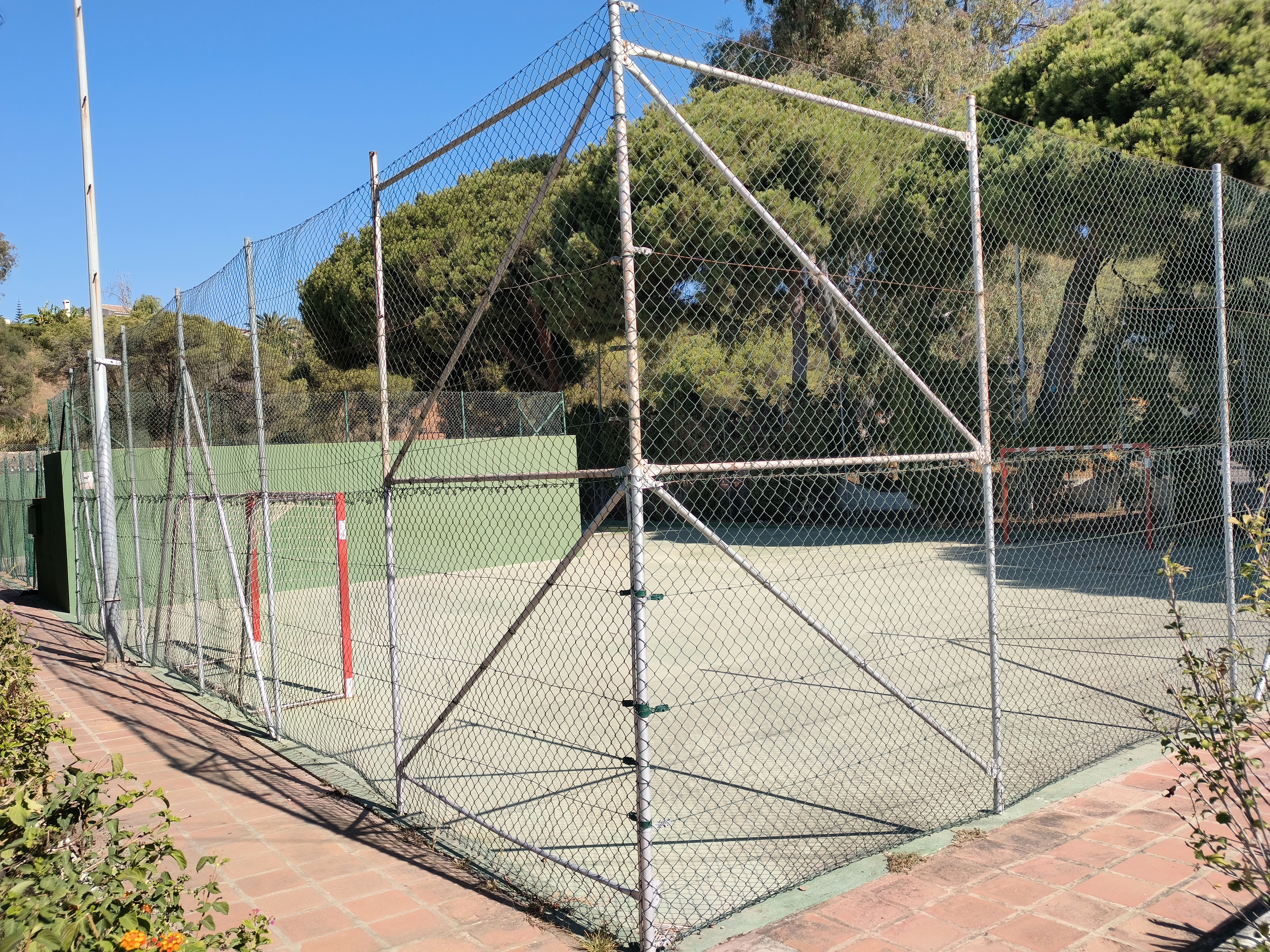 Jardí de Casa adosada en venda en Marbella amb Jardí privat, Terrassa i Piscina comunitària