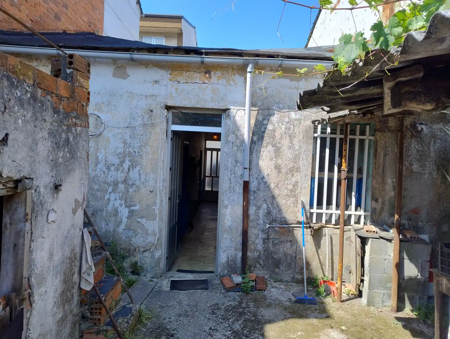 Vista exterior de Casa o chalet en venta en Lugo