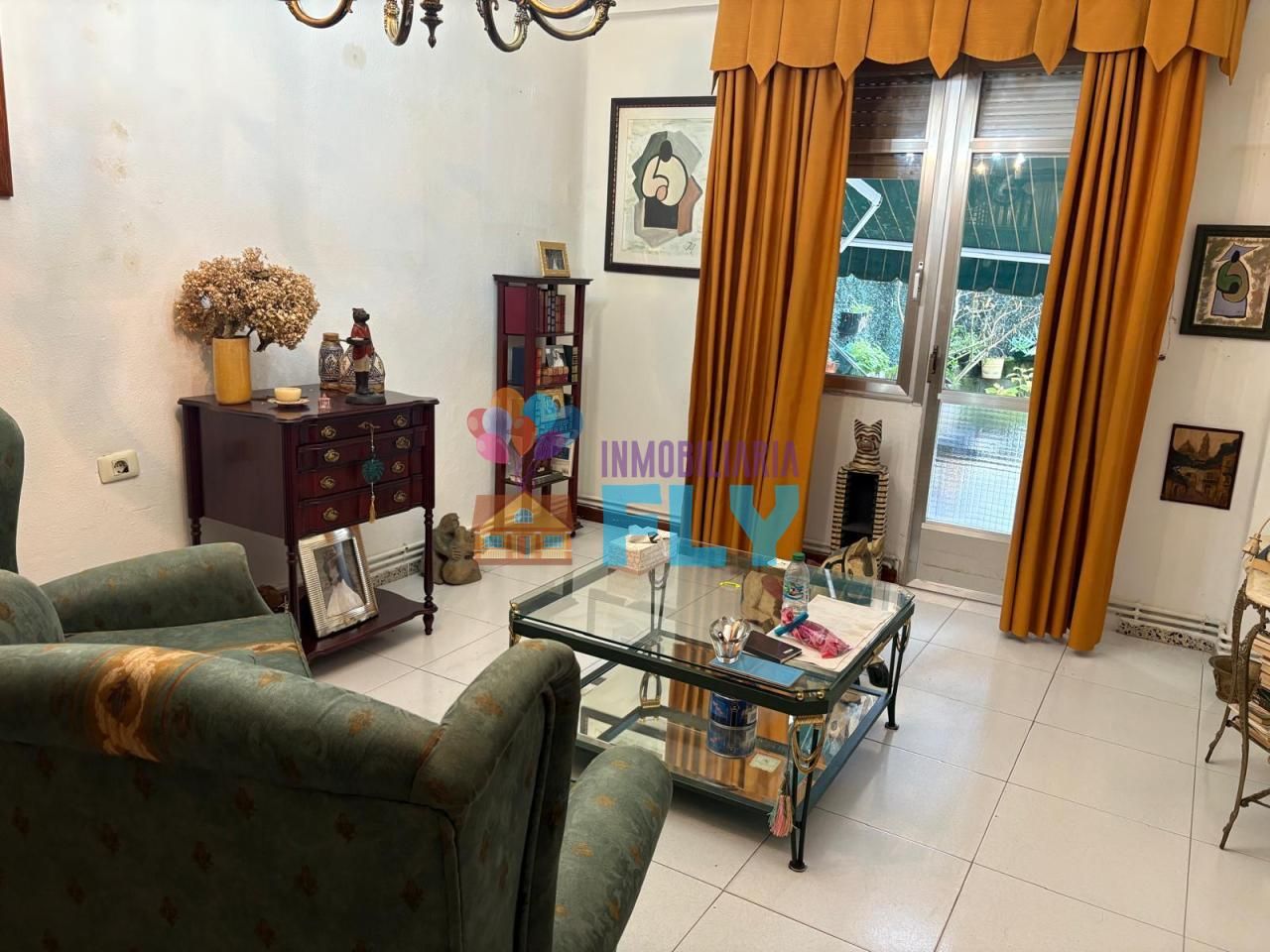 Living room of Flat for sale in Ourense Capital   with Heating, Terrace and Furnished