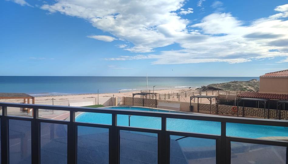 Foto 1 de Pis en venda a El Perellonet, Valencia