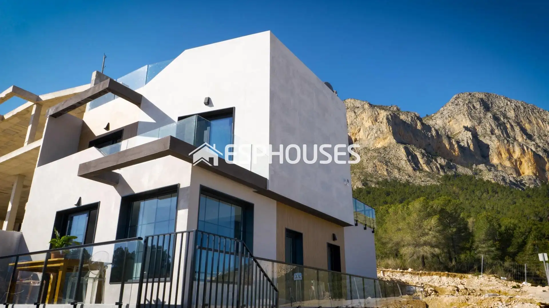 House with pool for sale in Balcón de Ponoig - Polop Paradis - Polop Hills