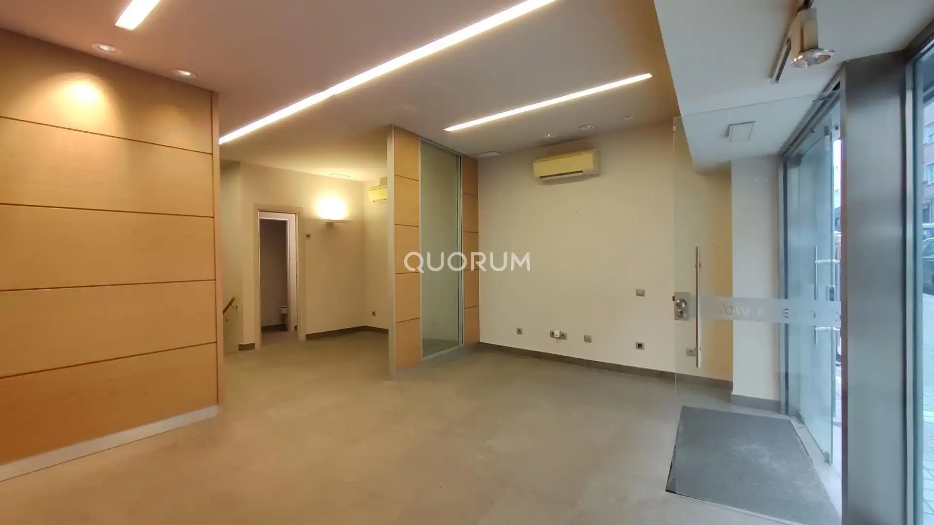Business premises to rent in Calle Manuel Allende, imagen 4