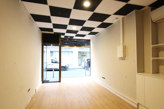 Local comercial en Alquiler en Carrer de Lacy en Centre