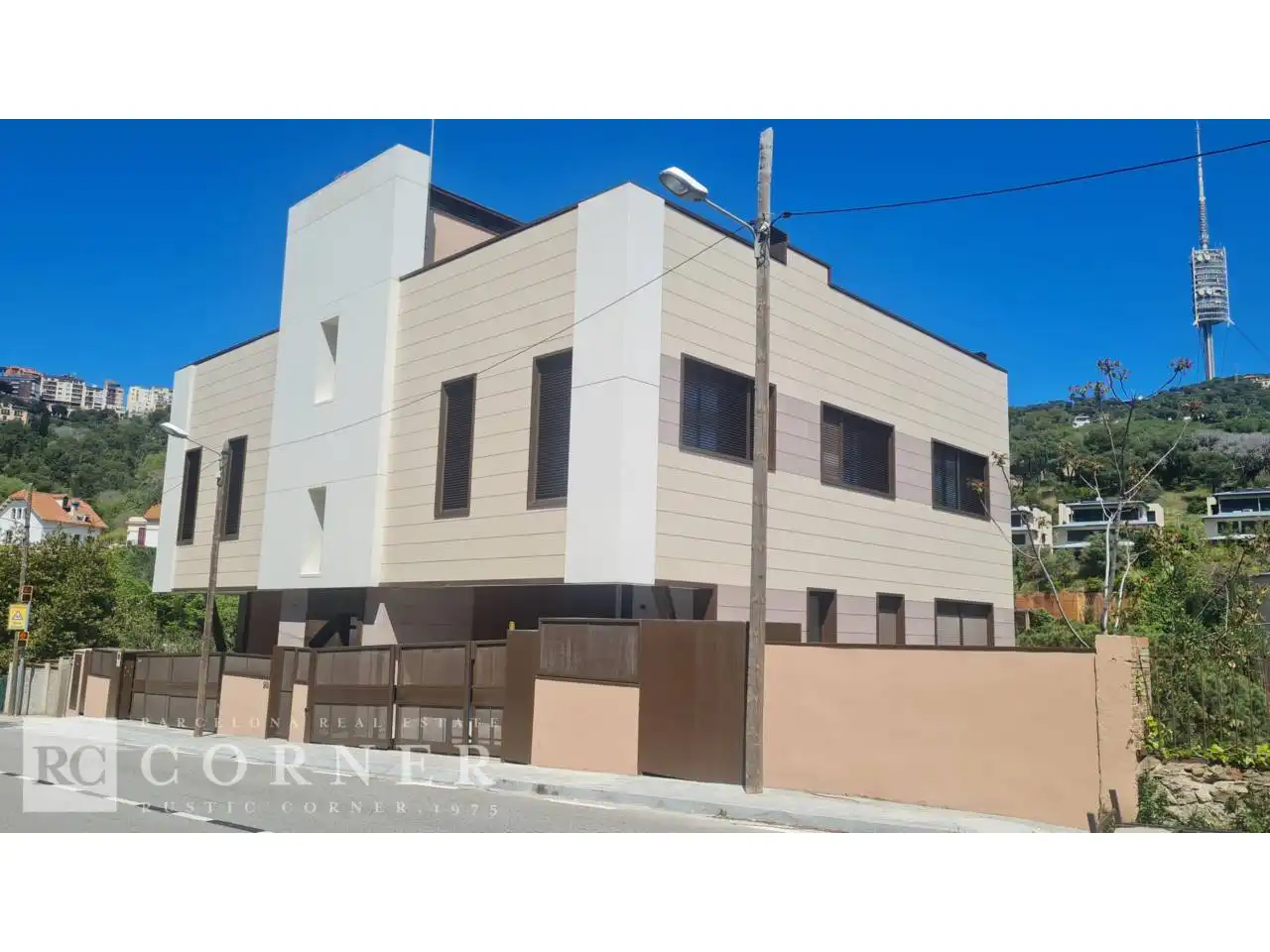 Vista exterior de Piso en venta en Barcelona con Aire acondicionado, Parquet y Terraza