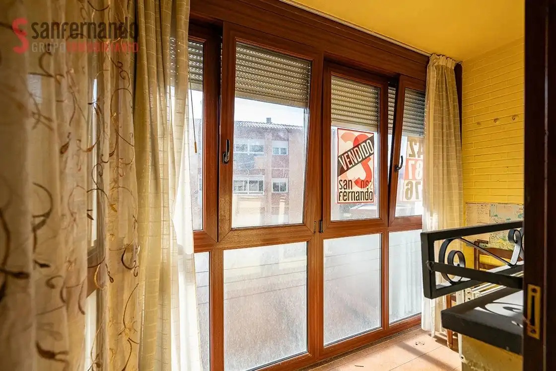 Außenansicht von Wohnung zum Verkauf in Cartes mit Heizung