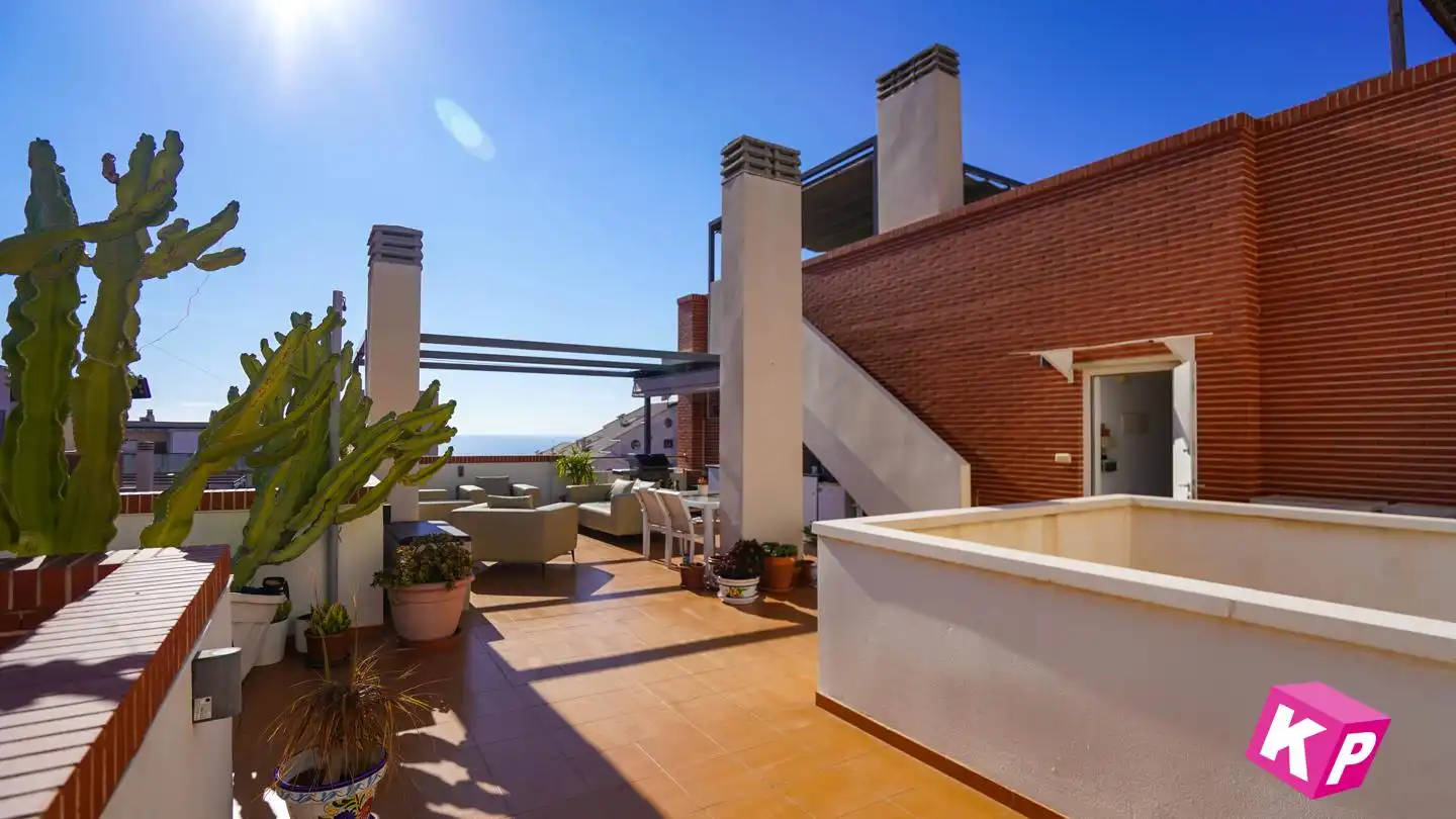 Terrasse von Wohnung zum Verkauf in Santa Pola mit Klimaanlage, Heizung und Terrasse