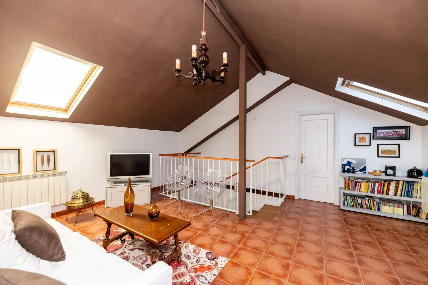 Sala de estar de Casa o chalet en venta en Torrelodones con Calefacción, Jardín privado y Trastero