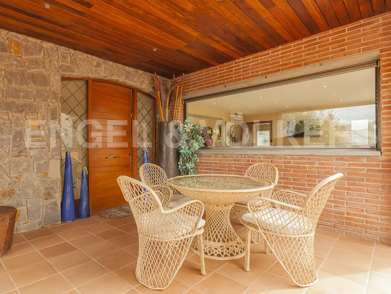 Terrassa de Casa o xalet en venda en Viladecavalls amb Aire condicionat, Calefacció i Piscina