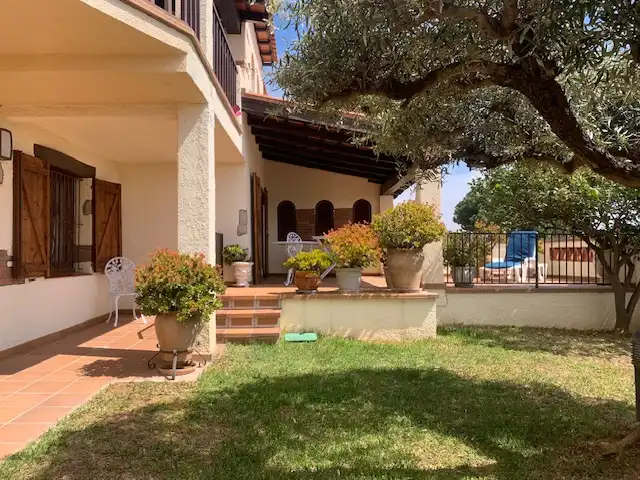Garden of Detached homes for sale in L'Estartit  with Terrace, Furnished and Community pool