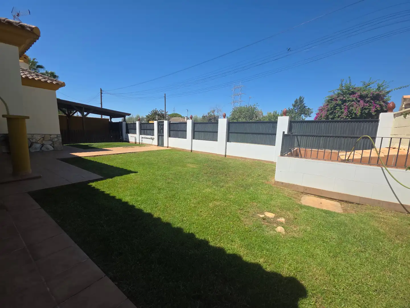 Jardín de Casa o chalet en venta en Alcalá de Guadaira con Aire acondicionado, Calefacción y Jardín privado