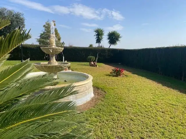 Jardín de Casa o chalet en venta en Córdoba con Piscina y Amueblado