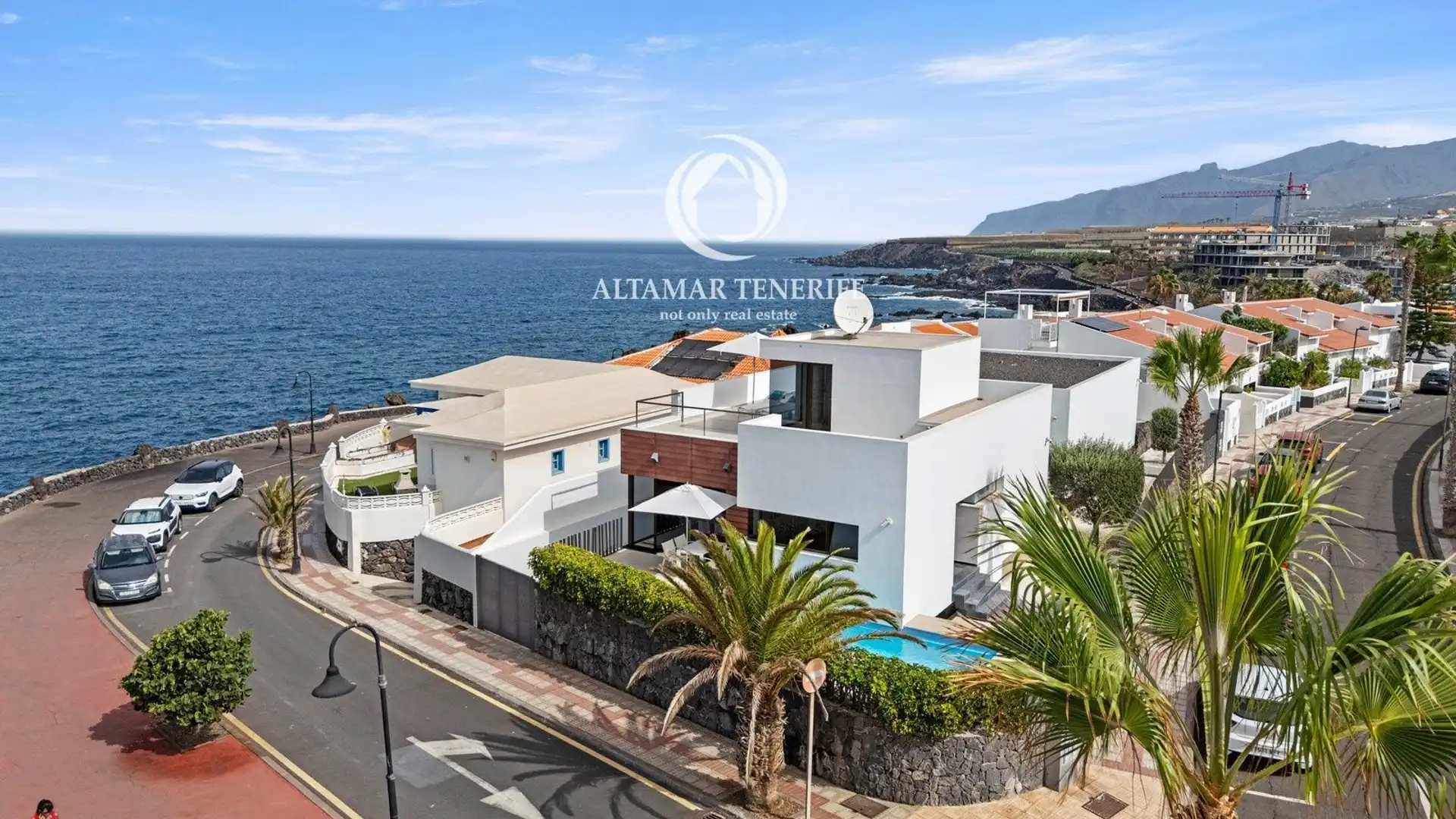 Houses for sale in Playa San Juan, Playa de San Juan