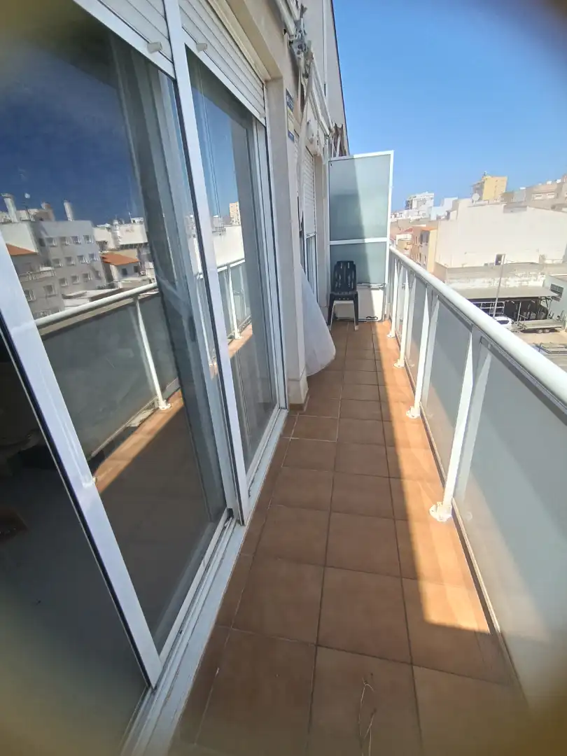 Terraza de Apartamento de alquiler en Oliva con Trastero, Horno y Lavadora