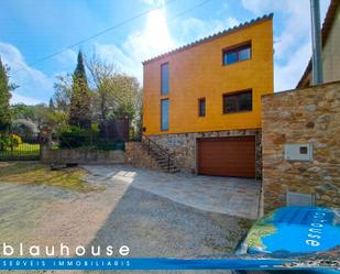 Vista exterior de Casa o xalet en venda en Garrigàs amb Aire condicionat, Calefacció i Jardí privat