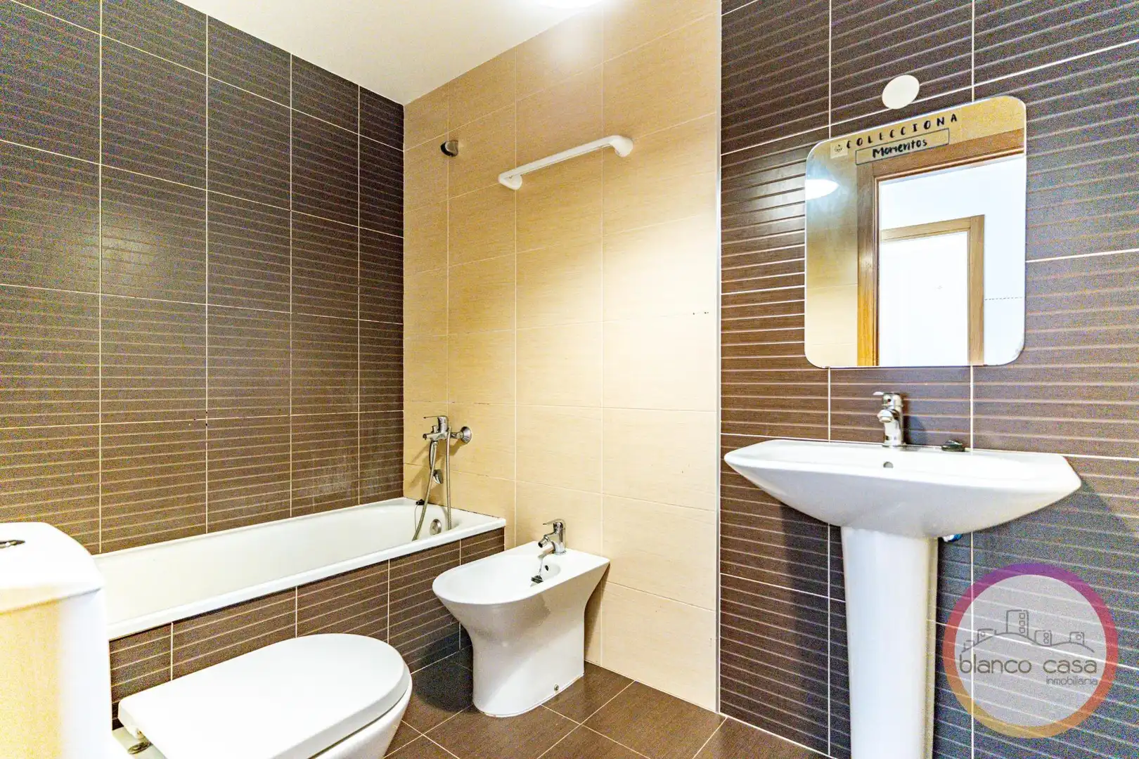 Baño de Piso en venta en Carballo con Calefacción, Amueblado y Balcón