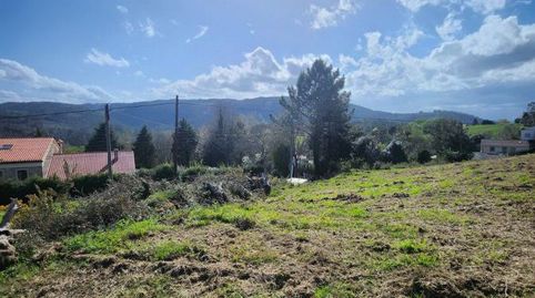 Solar en venta en Neda.