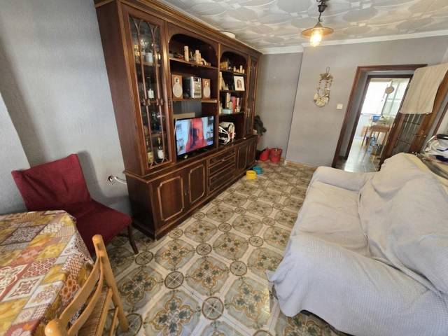Planta baja en Venta en Carrer de ĽOpal en Colonia Requena